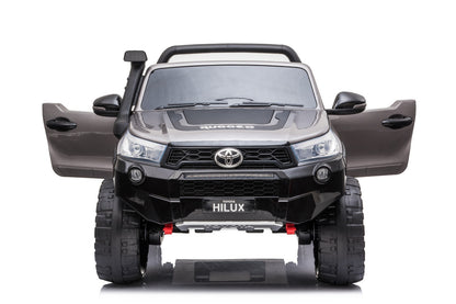 Toyota Hilux Rugged, 4x4 4WD Remote Toy Car- DKHL850 with free bike