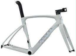 Ceepo Katana  Carbon Triathlon / TT Frame