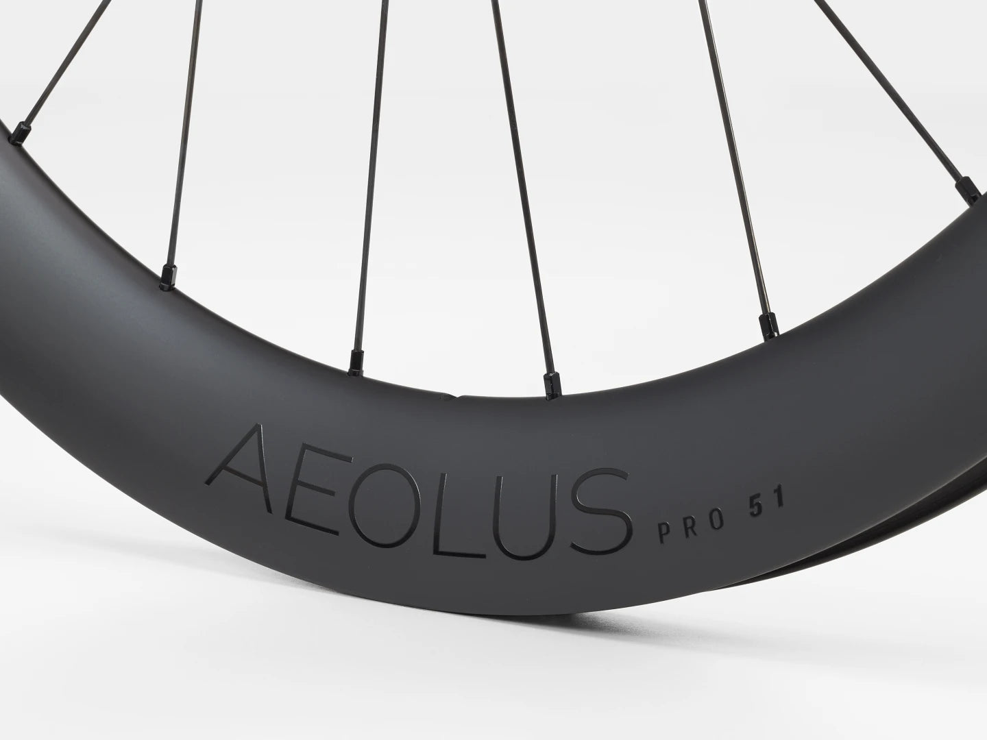 Bontrager Aeolus Pro 51 TLR Disc Road Wheel