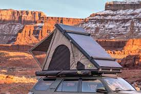 HARD SHELL ROOFTOP TENT