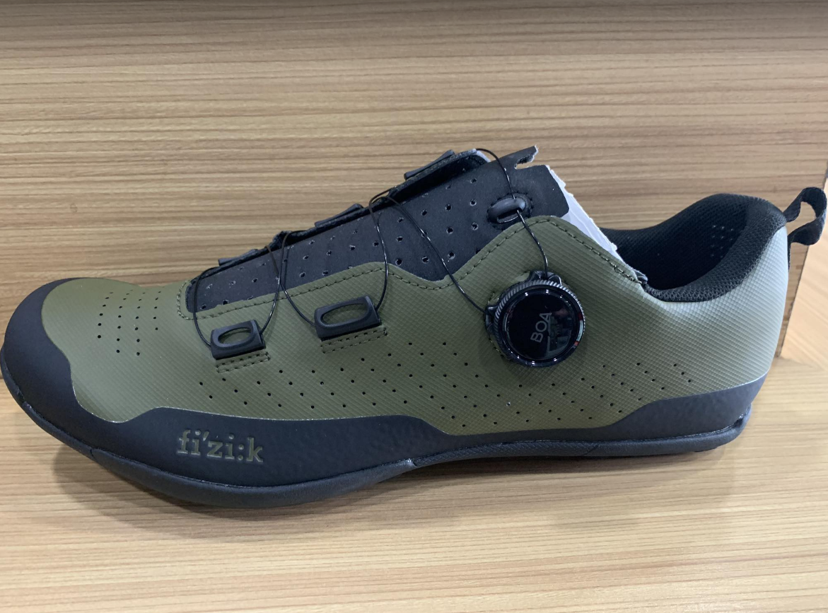 Fizik Terra X5 Cleat Shoes